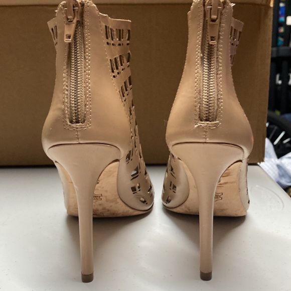 Charles David strappy bootie heel - Picture 3 of 7